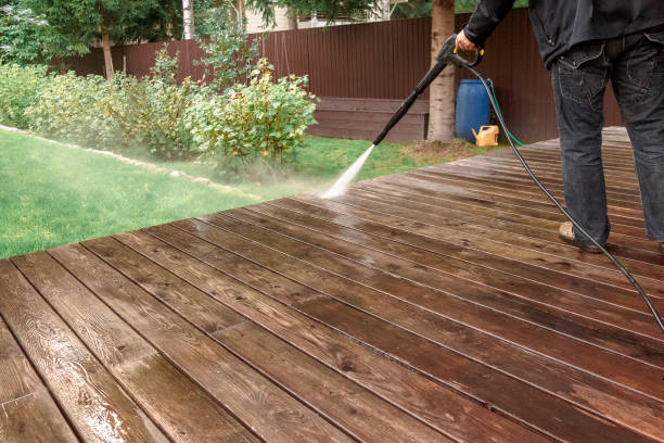 Best Residential House Exterior Washing  in Victoria, KS